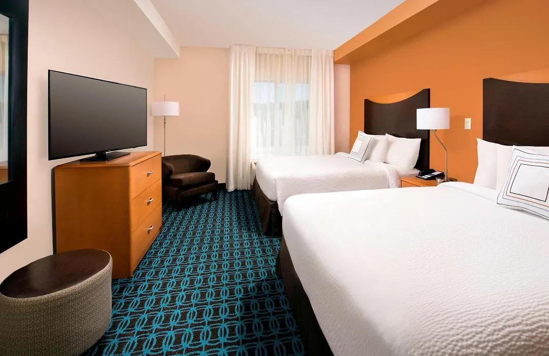 Fairfield Inn & Suites-Washington Dc-1